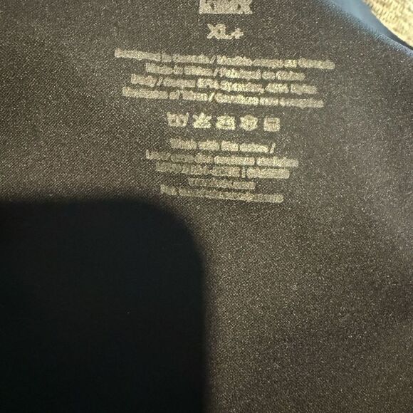 Knix Black Seamless Bra - Picture 2 of 5